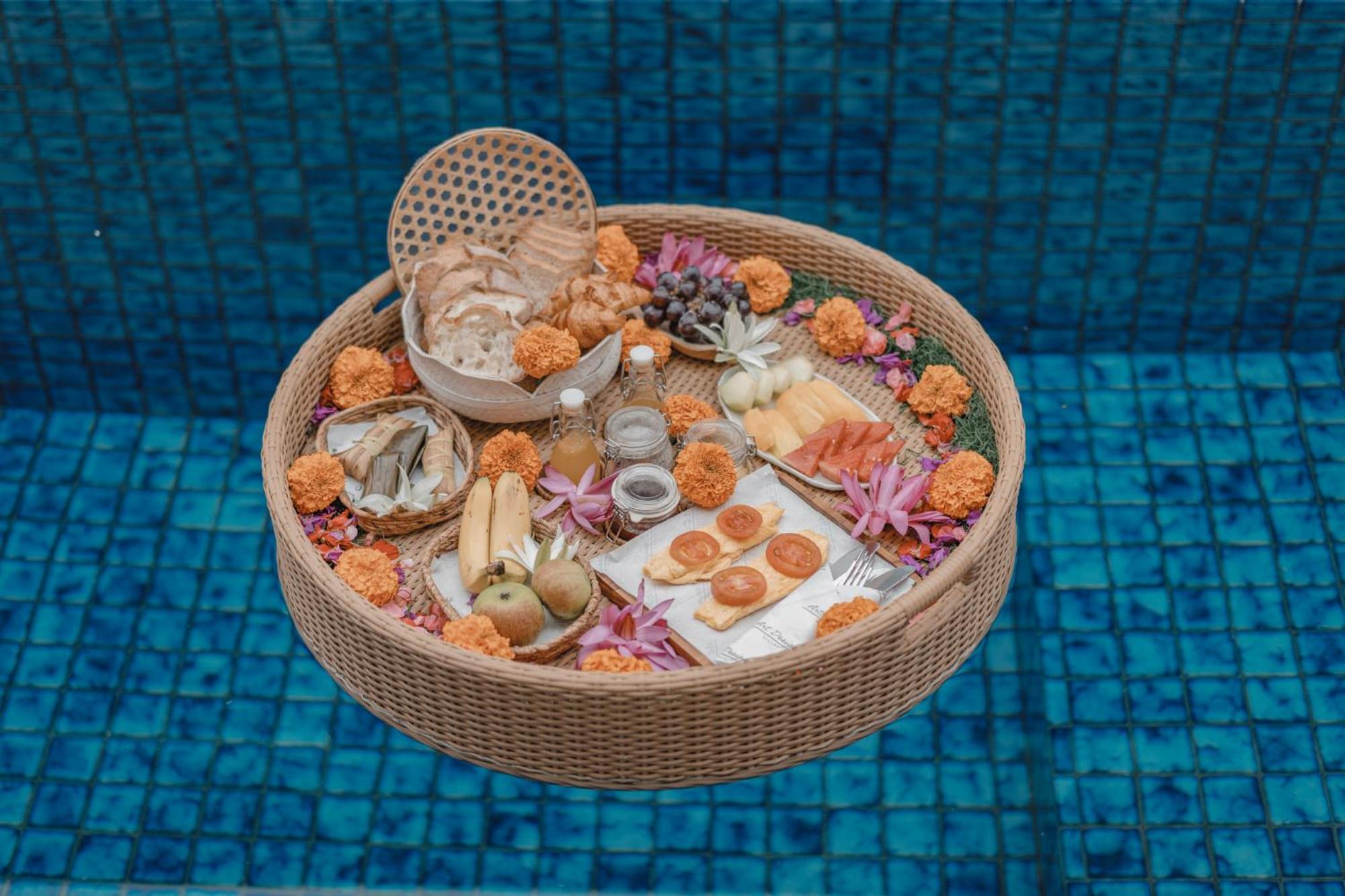 Aestetika Villa Sanur - 3-Min Walk To Beach Exterior photo