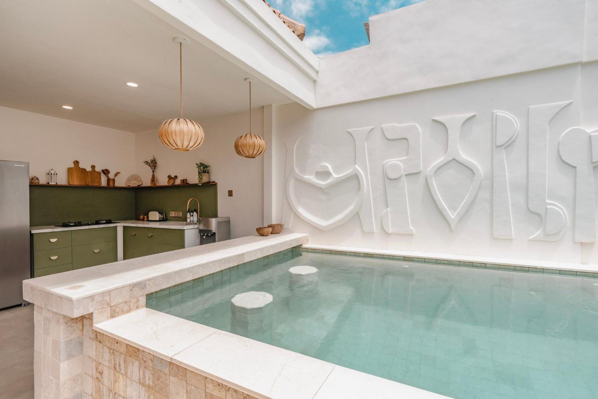 Aestetika Villa Sanur - 3-Min Walk To Beach Exterior photo